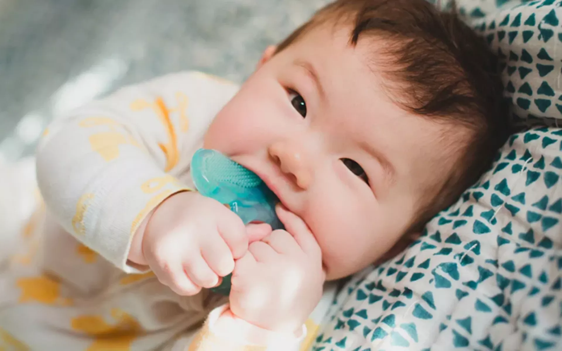Bebeklerde Diş Çıkarma ve İshal Süreci