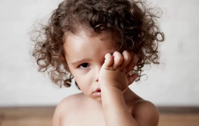 Bebekte Göz Kızarıklığı Neden Olur? Tanı ve Tedavi Yöntemleri Nelerdir?