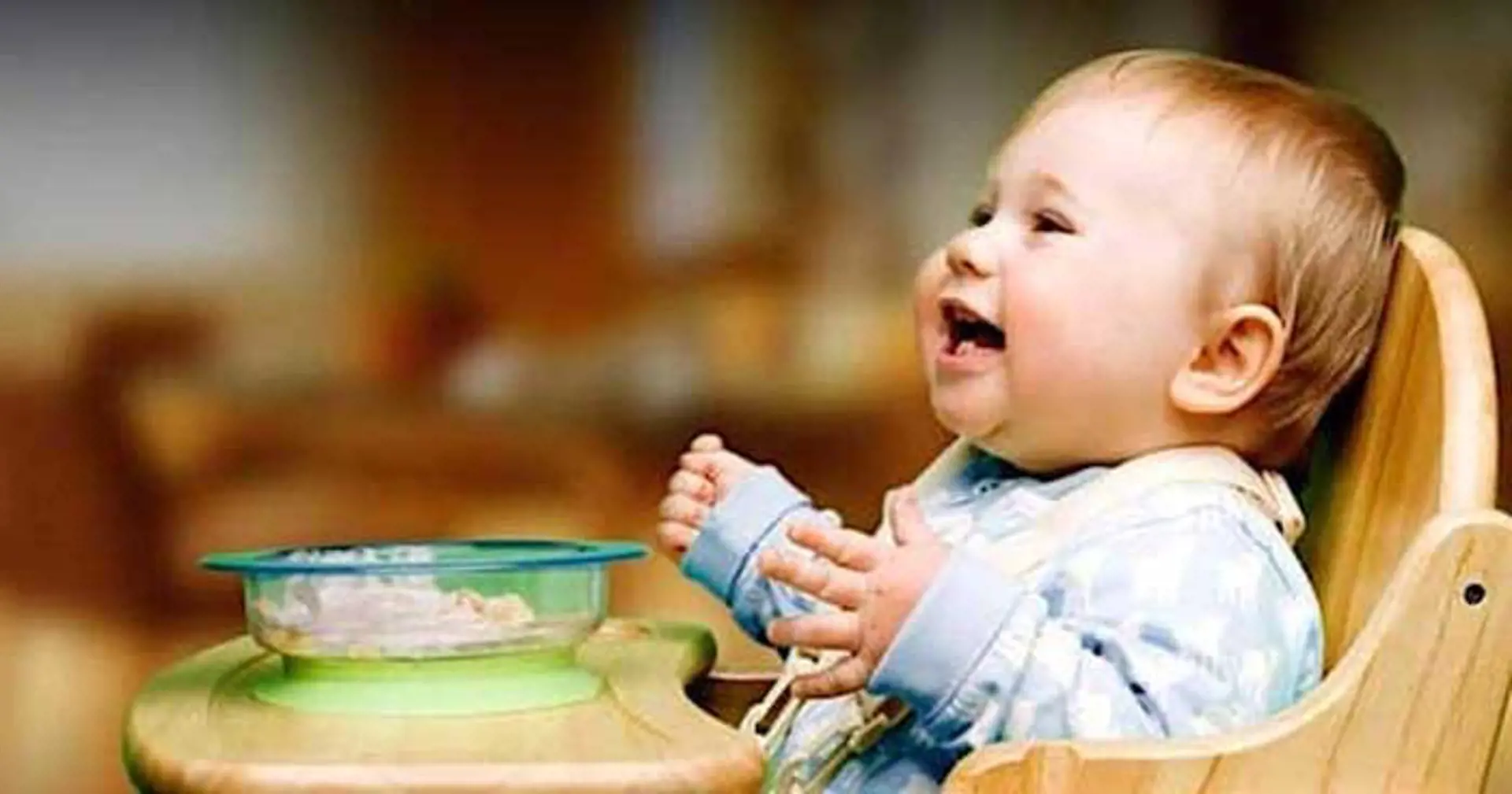 6 Aylık Bebeklerde Beslenme - 6 Aylık Bebeklere Ne Yer?