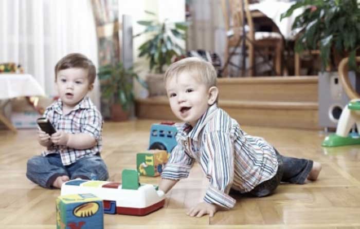  9 Aylık Bebek Oyuncakları Aktiviteleri ve Oyunları