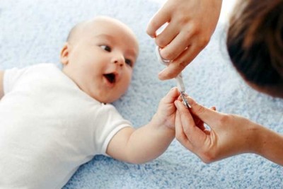 Bebek Tırnakları Nasıl Kesilir?