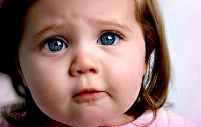 Bebeklerde Göz Sulanması Neden olur? Tedavi Edilir mi? 